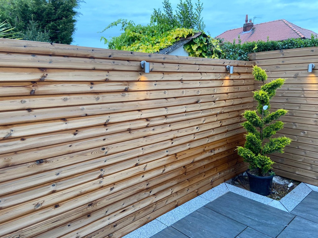 wooden fence with lateral panels